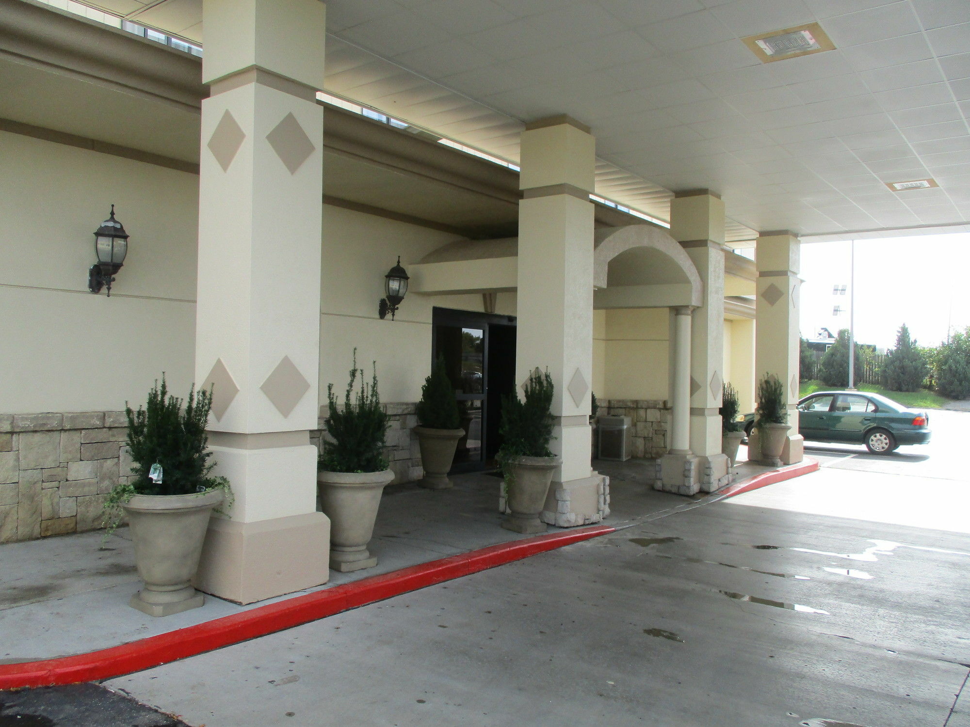 Best Host Inn Plaza Kansas City South Grandview Εξωτερικό φωτογραφία